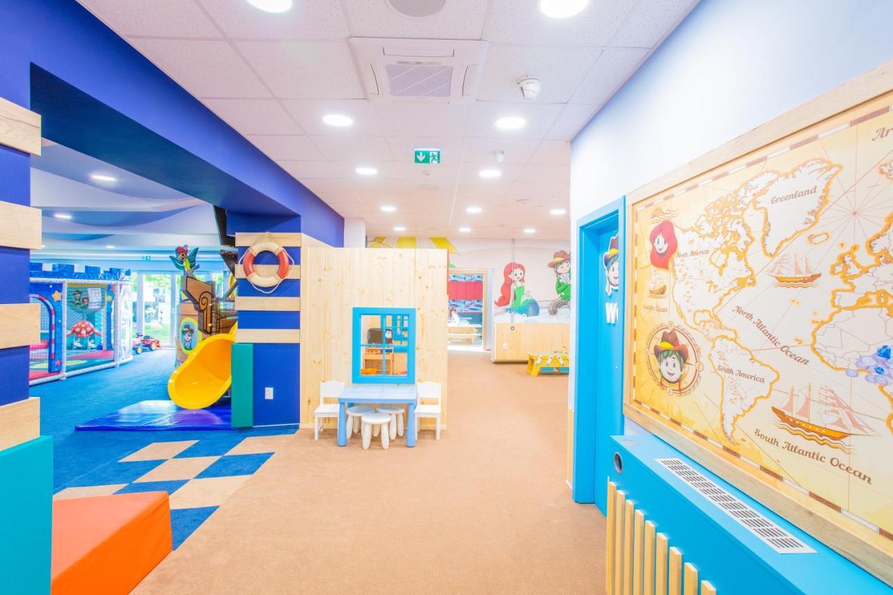 Hotel Senec Aqua Resort - Family Friendly Exterior photo