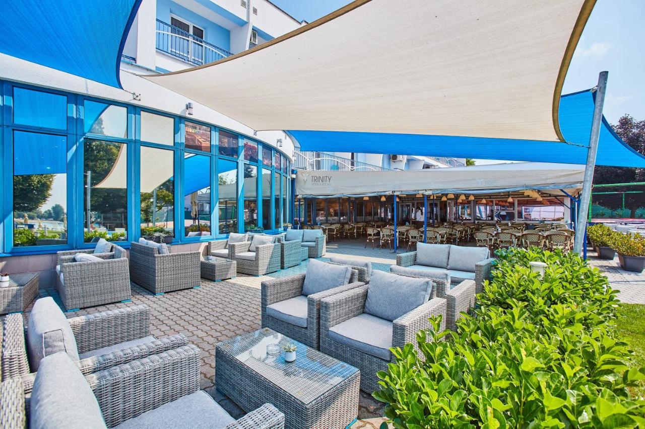 Hotel Senec Aqua Resort - Family Friendly Exterior photo